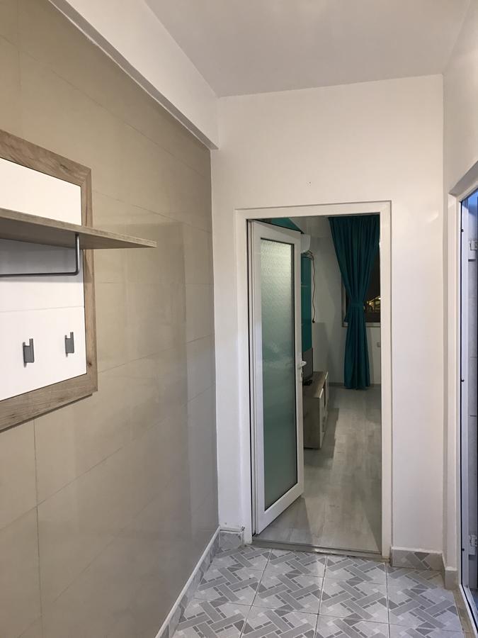 Edu&Alice Apartment เอโฟริเอนอร์ด ภายนอก รูปภาพ